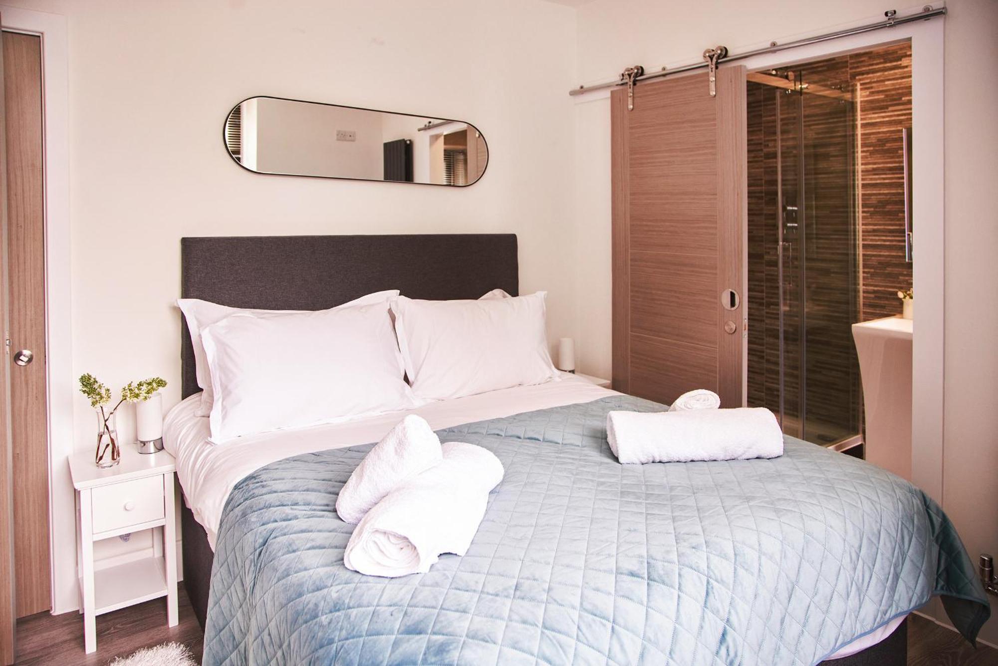 Apartamento Harbour Breeze - Contemporary Waterside Bolthole On Torquay'S Iconic Marina Exterior foto